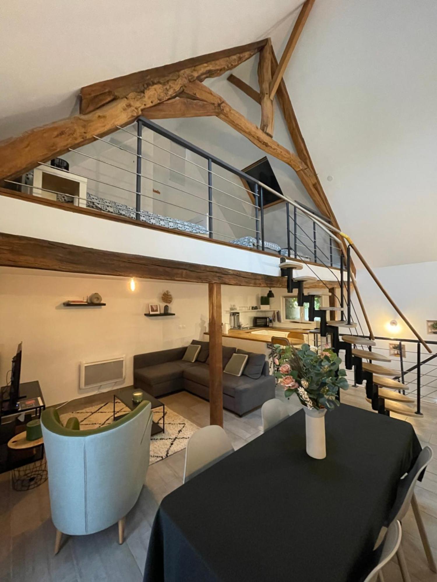 شقة Loft Chez Guillaume Bouleurs المظهر الخارجي الصورة